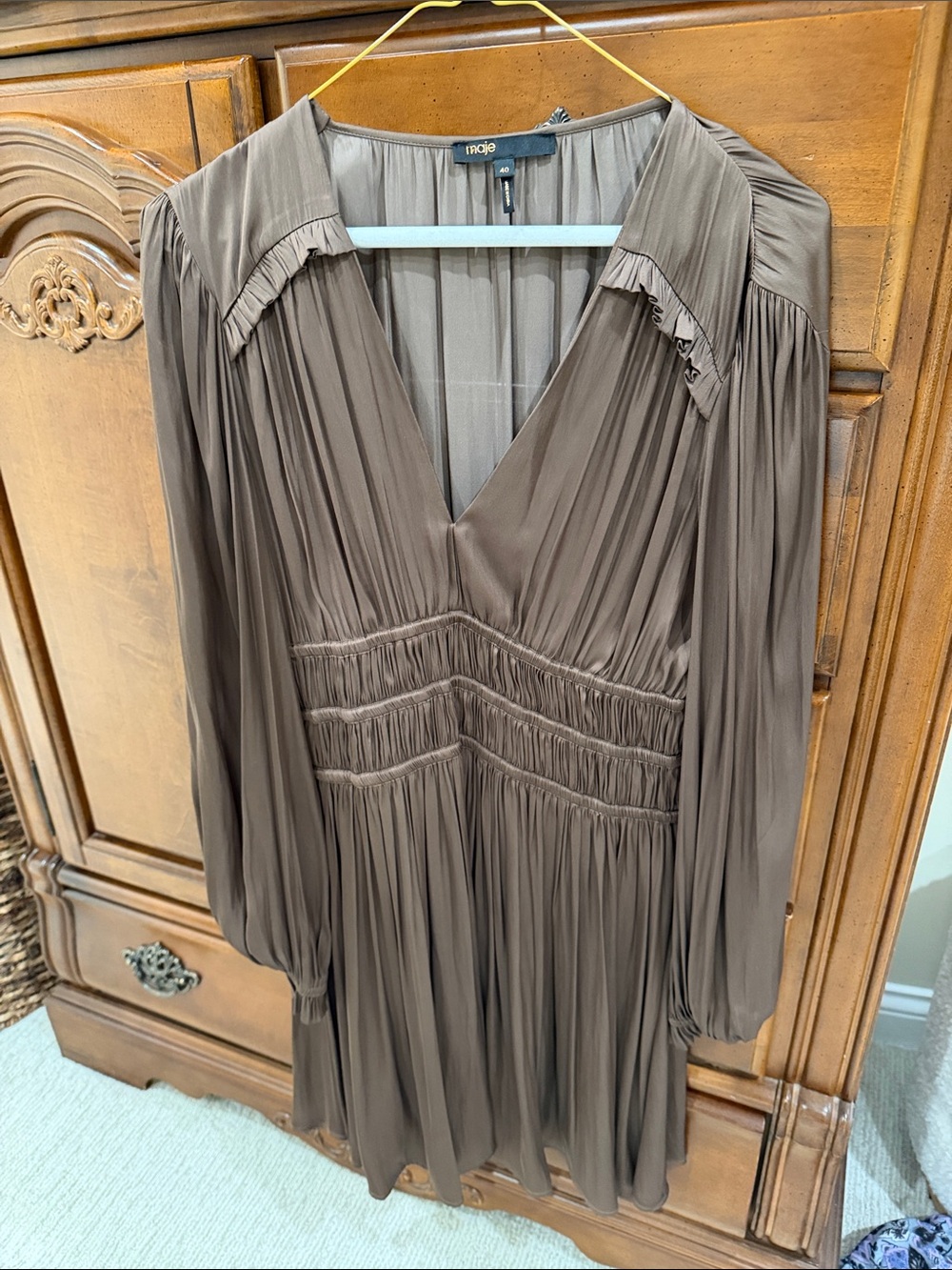 Maje Taupe Brown Pleated V‑Neck Long‑Sleeve Dress
